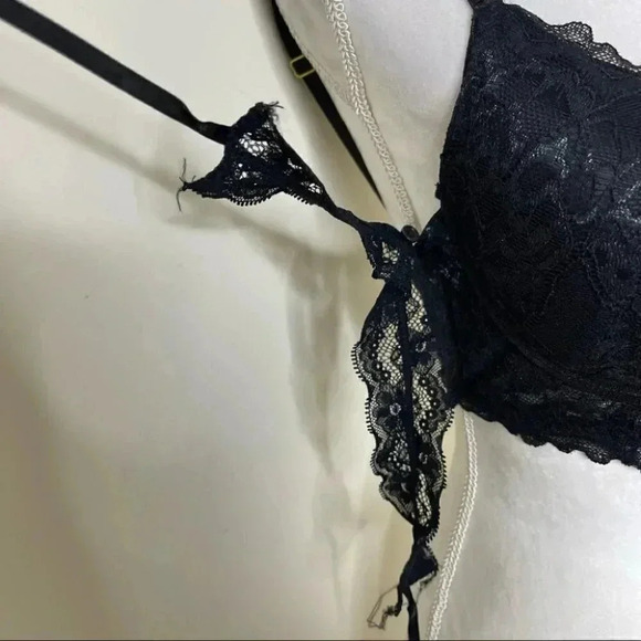 FREDERICK'S OF HOLLYWOOD DION OFF-THE-SHOULDER BRA Size 32 D NWT - Picture 3 of 6